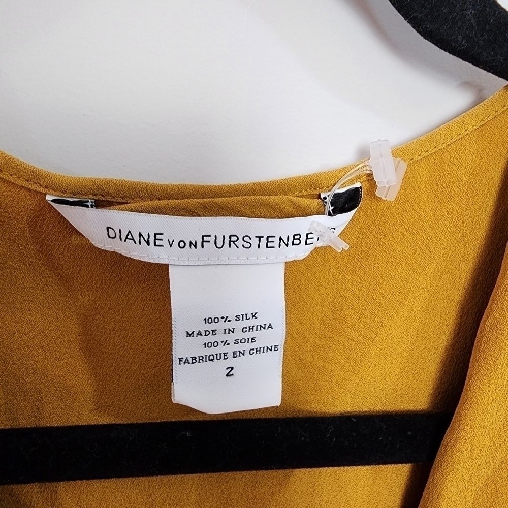 Diane Von Furstenberg color block silk dress, size 2 - Picture 2 of 4